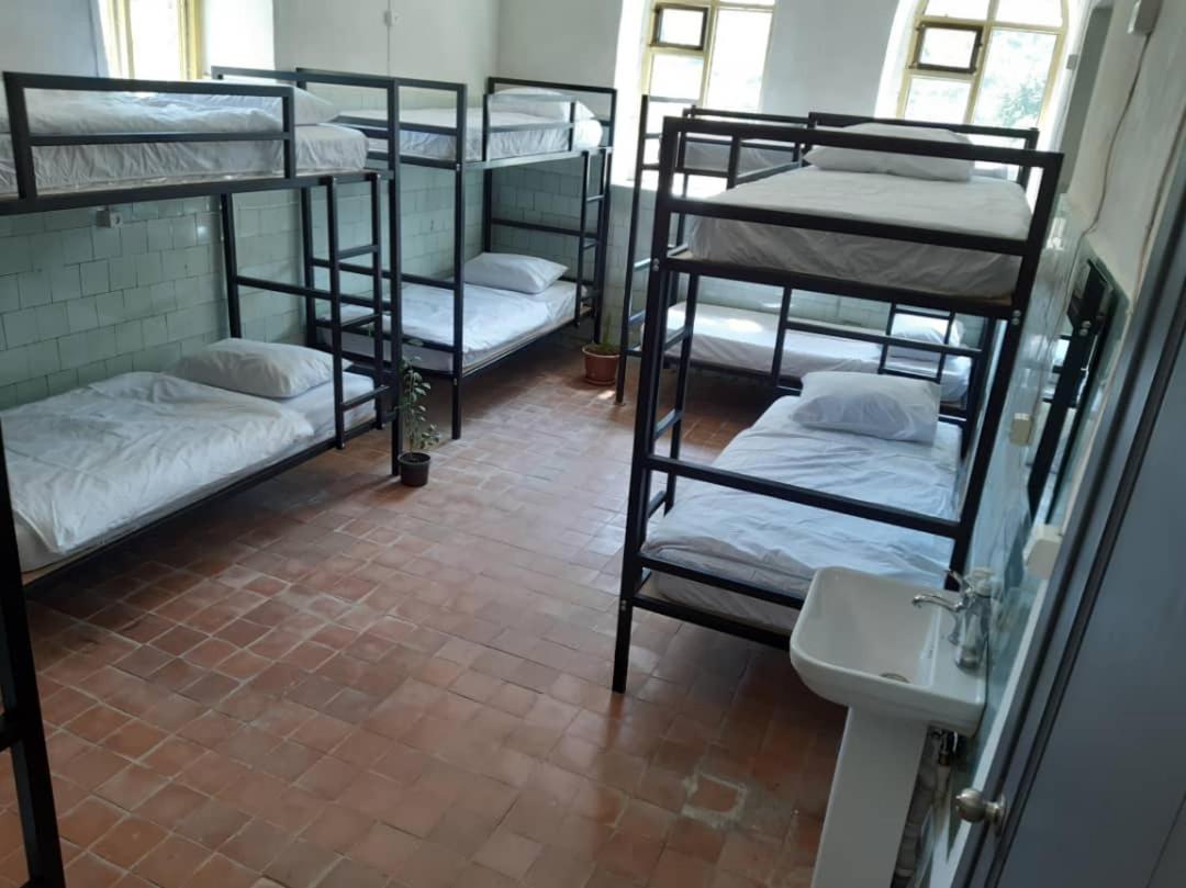 Tumanyan Bathhouse Hostel Bagian luar foto