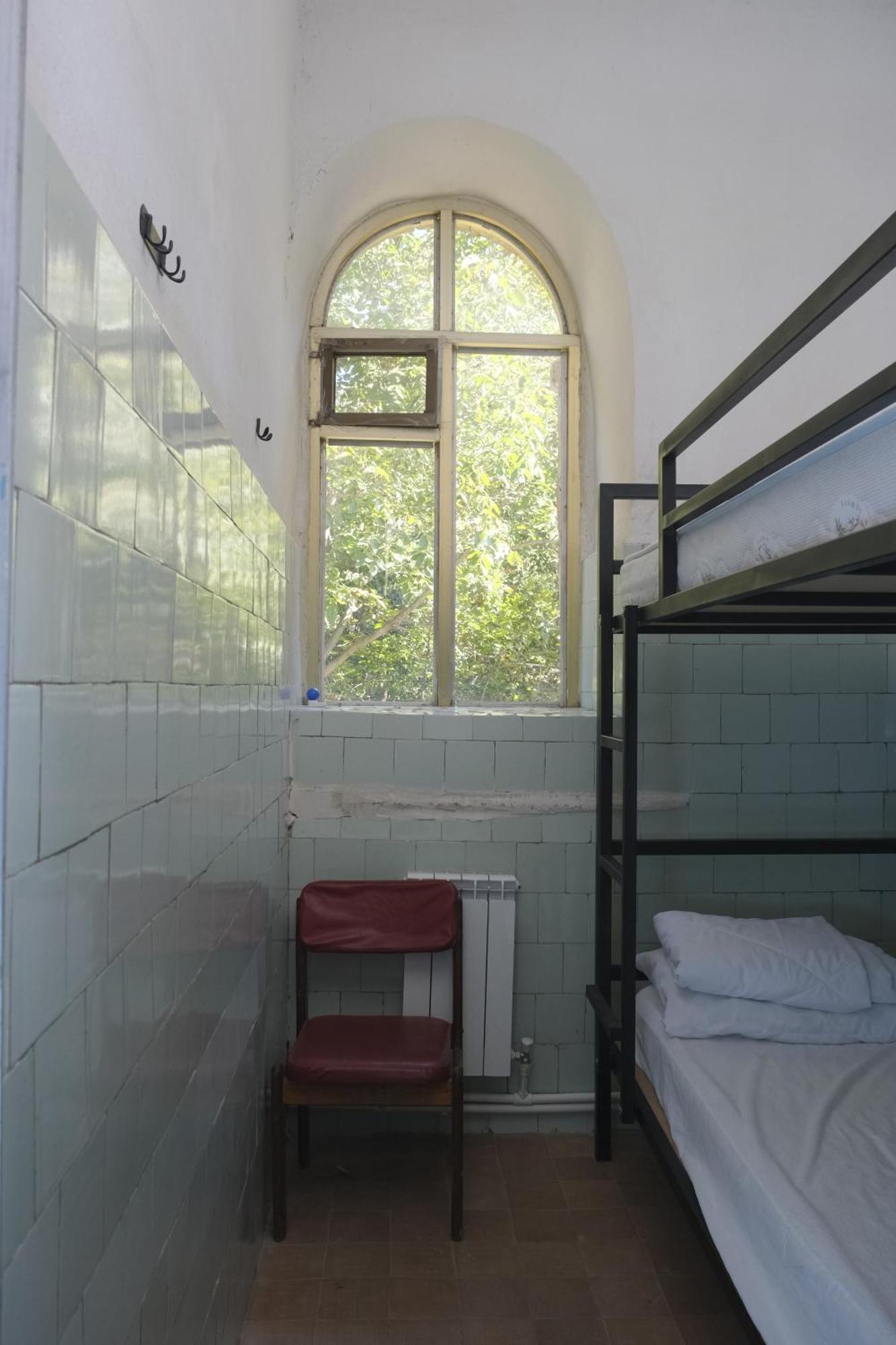 Tumanyan Bathhouse Hostel Bagian luar foto